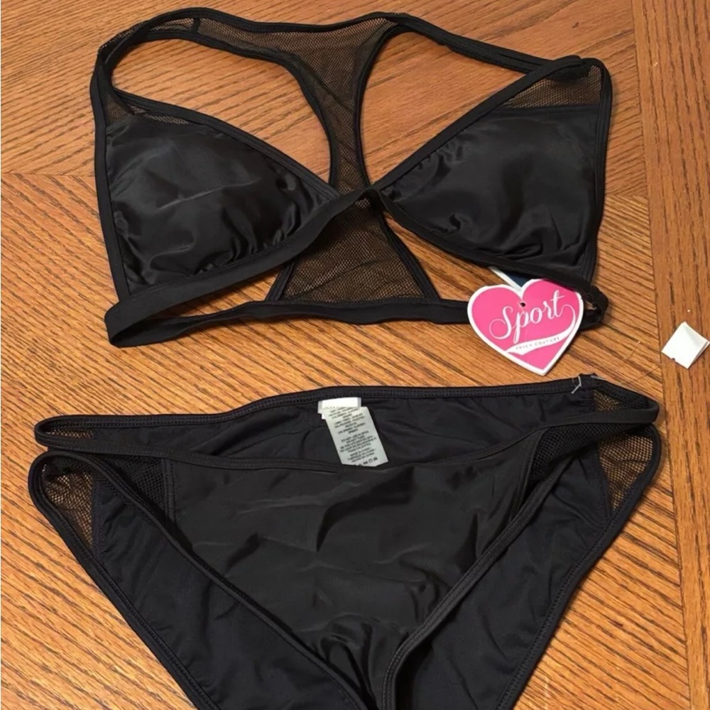 Juicy Couture Sport Women's 2 pc Bra Set Medium